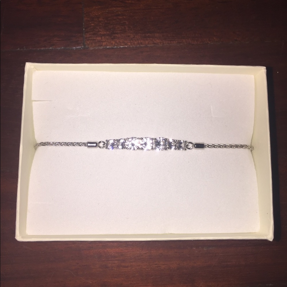 Sapphire bolo bracelet